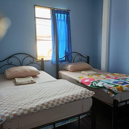 Home Stay At Tapae Чиангмай Екстериор снимка