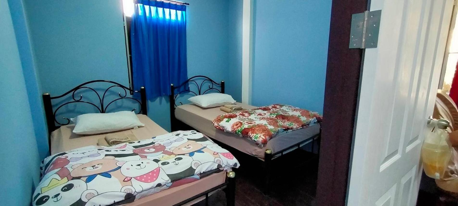 Home Stay At Tapae Чиангмай Екстериор снимка