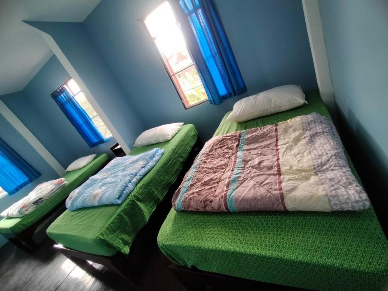 Home Stay At Tapae Чиангмай Екстериор снимка