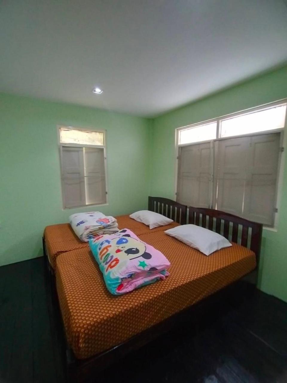 Home Stay At Tapae Чиангмай Екстериор снимка