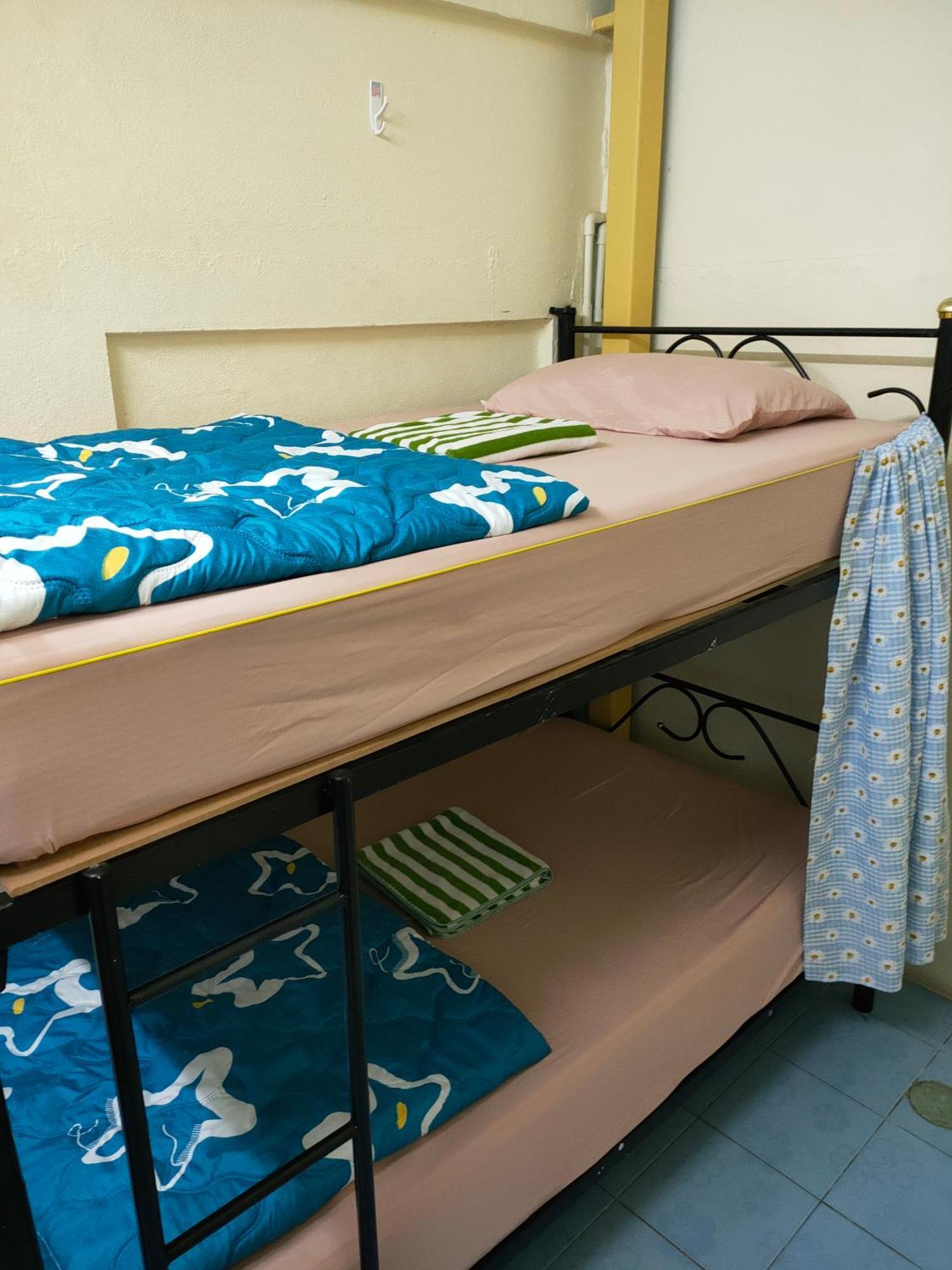 Home Stay At Tapae Чиангмай Екстериор снимка