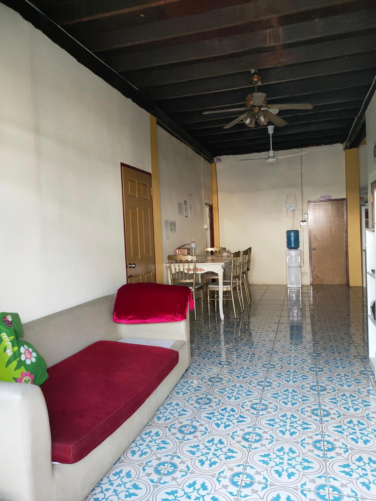 Home Stay At Tapae Чиангмай Екстериор снимка