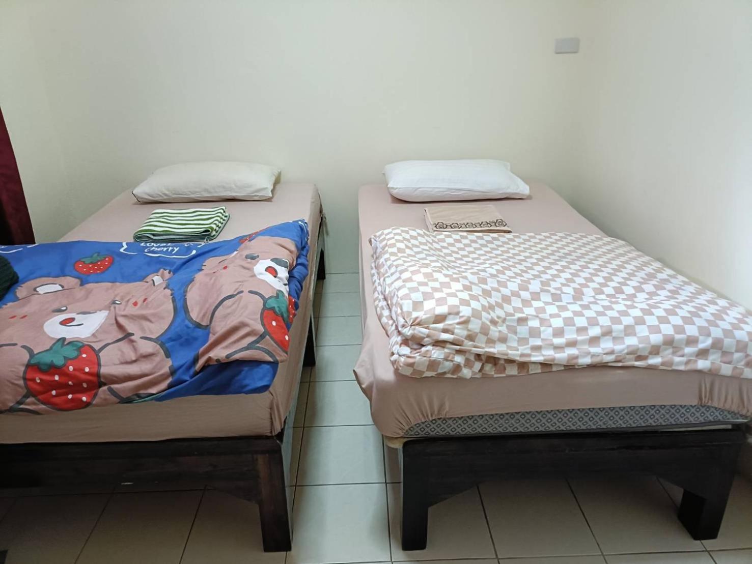 Home Stay At Tapae Чиангмай Екстериор снимка