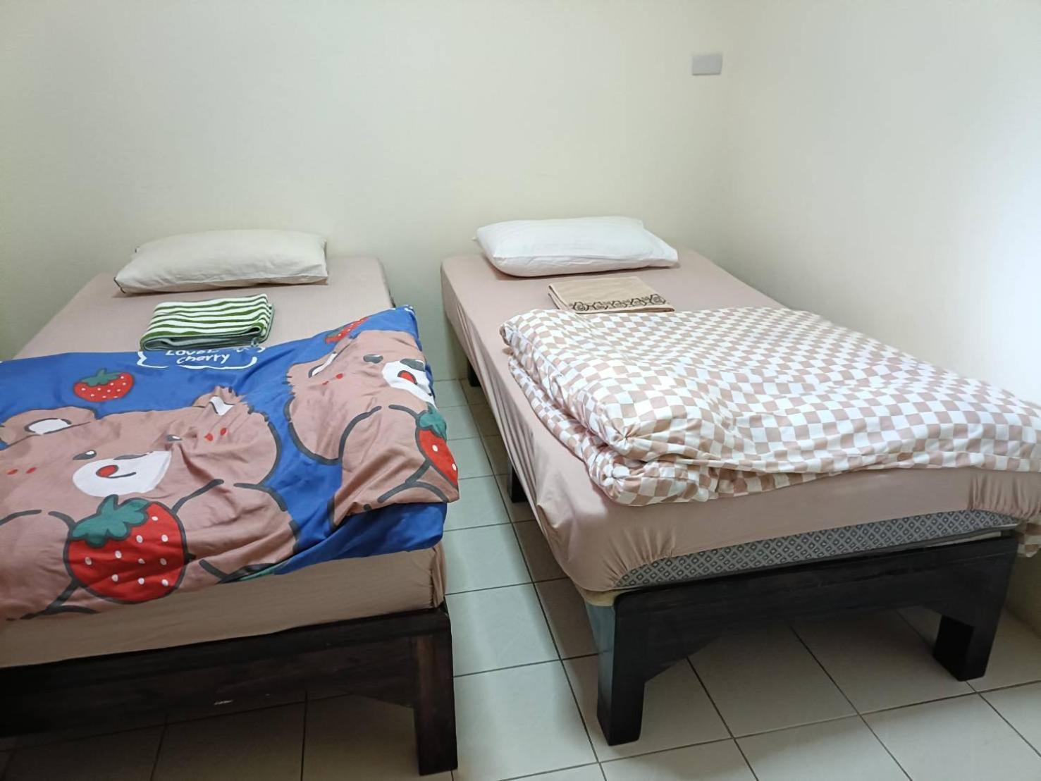 Home Stay At Tapae Чиангмай Екстериор снимка